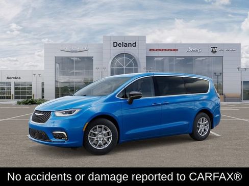 New 2026 Chrysler Pacifica Select FWD image 2