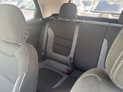 Used 2025 Chevrolet TrailBlazer LT image 37