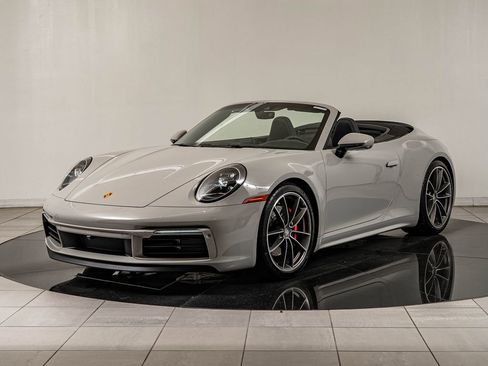 Used 2024 Porsche 911 Carrera S RWD image 12