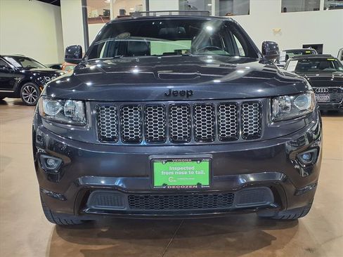Certified 2015 Jeep Grand Cherokee Altitude image 2
