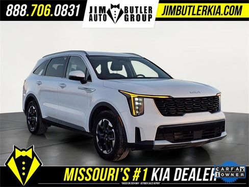 Used 2024 Kia Sorento S image 31