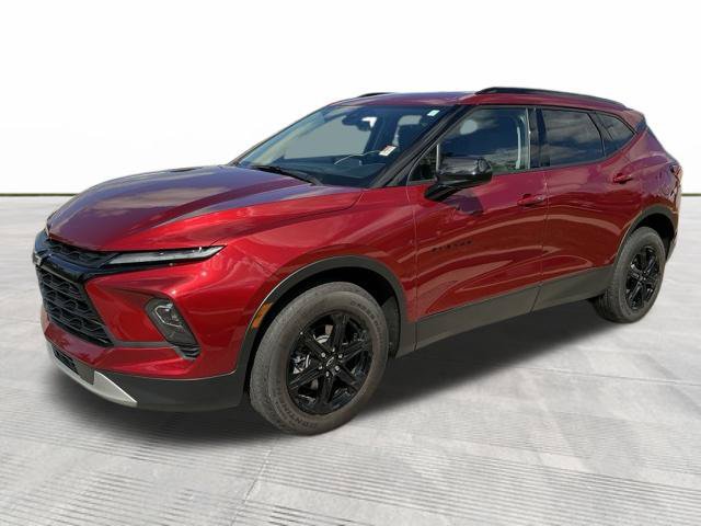 Used 2024 Chevrolet Blazer LT w/ Convenience Package AWD/4WD image 3