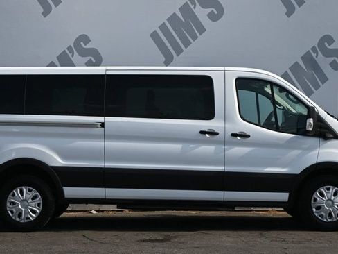 Used 2023 Ford Transit 350 XLT RWD image 4