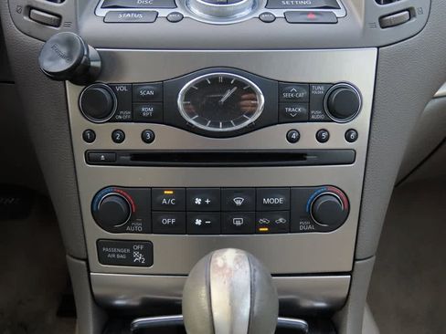 Used 2013 INFINITI G37 x w/ Premium Pkg image 20