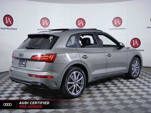 Certified 2023 Audi Q5 e Prestige AWD/4WD image 8