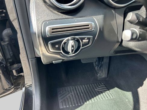 Used 2015 Mercedes-Benz C 300 4MATIC Sedan image 19