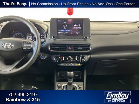 Used 2022 Hyundai Kona SEL image 22