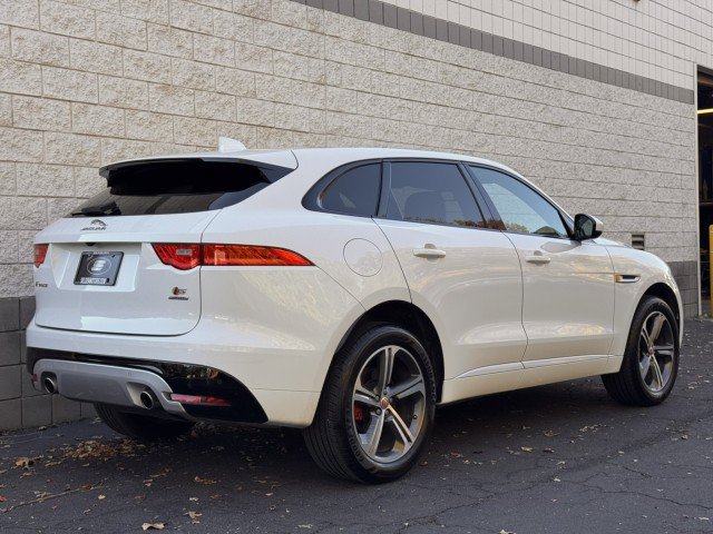 Used 2017 Jaguar F-PACE S AWD/4WD image 3