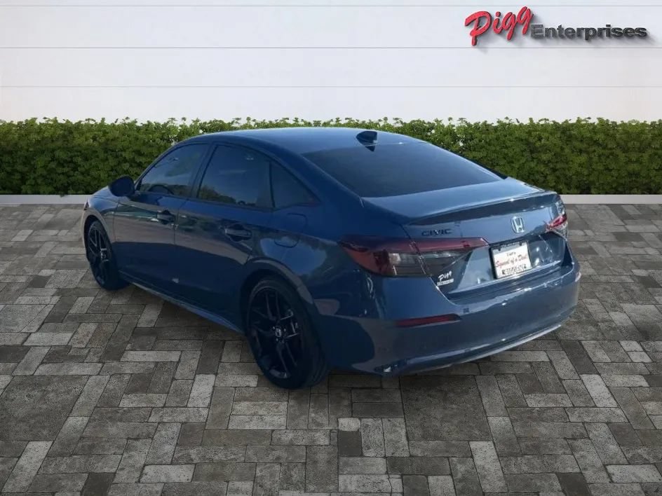 Used 2026 Honda Civic Sport image 2
