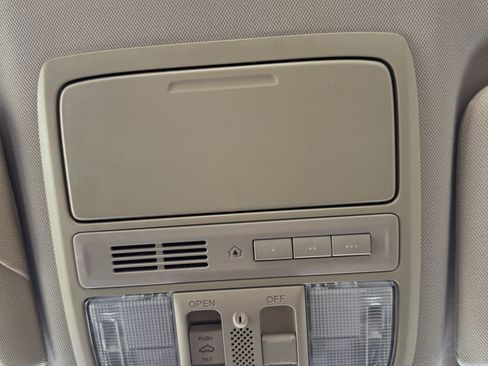 Used 2016 Honda Accord EX-L image 31