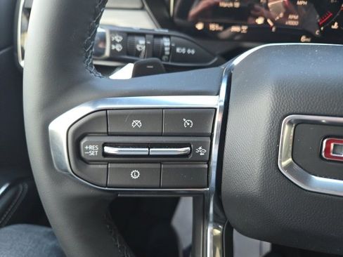 New 2025 GMC Acadia Elevation image 14