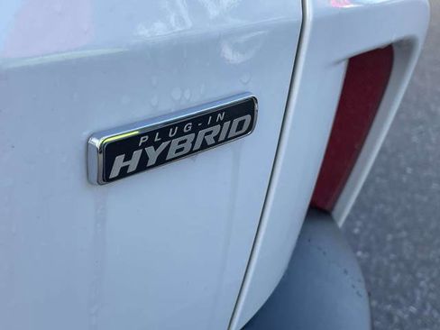 New 2023 Ford Escape SE image 8