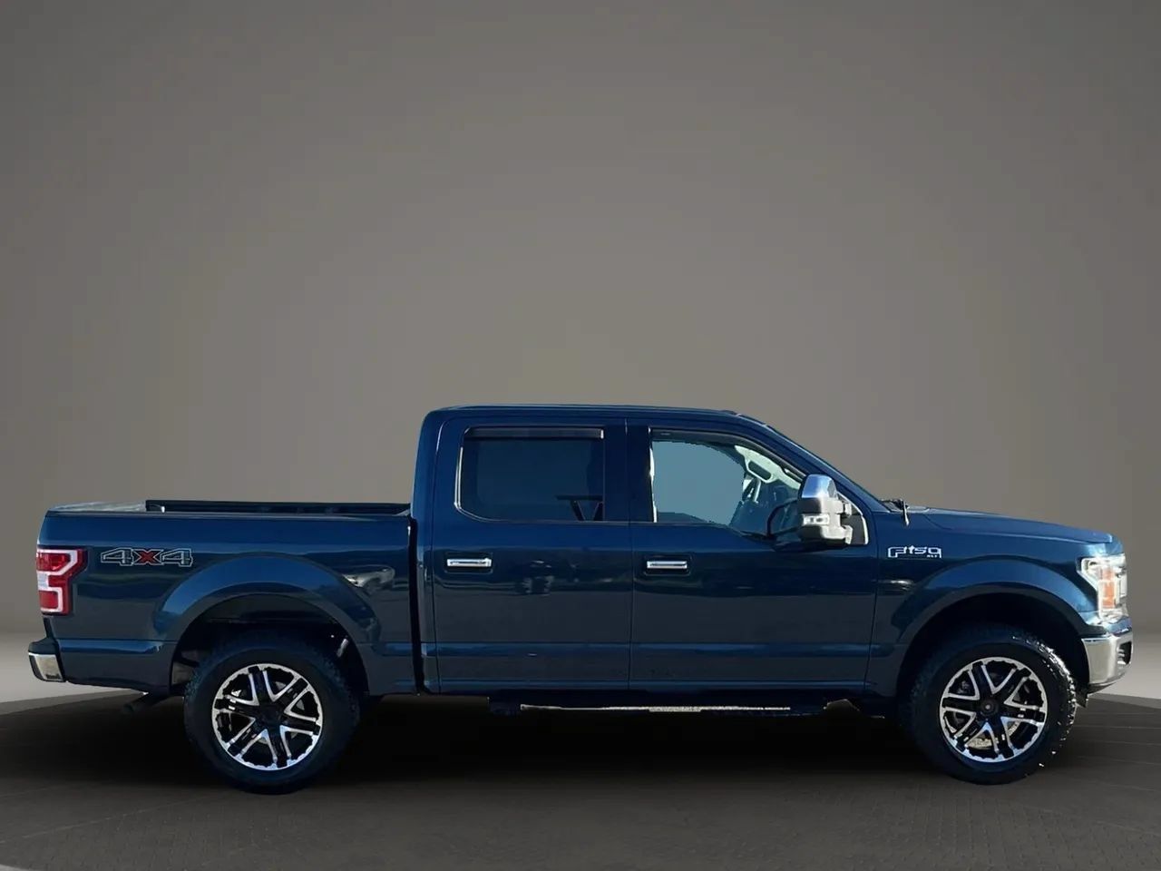 Used 2020 Ford F150 XLT AWD/4WD image 6