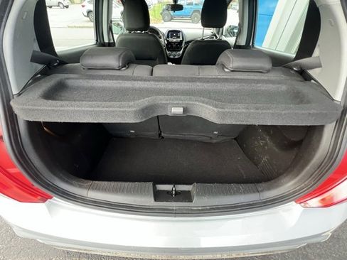 Used 2020 Chevrolet Spark LT image 19