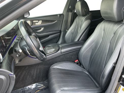 Used 2022 Mercedes-Benz E 350 Sedan w/ AMG Line Exterior image 9