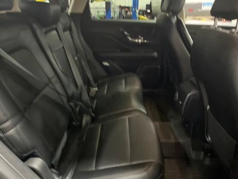 Used 2023 Lincoln Corsair AWD w/ Equipment Group 101A image 44