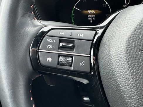Used 2025 Honda CR-V Sport Touring image 15