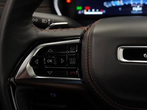 Used 2024 Jeep Grand Cherokee L Summit image 38