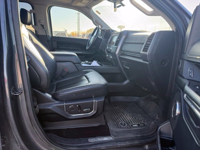 Used 2019 Ford Expedition Platinum AWD/4WD image 12