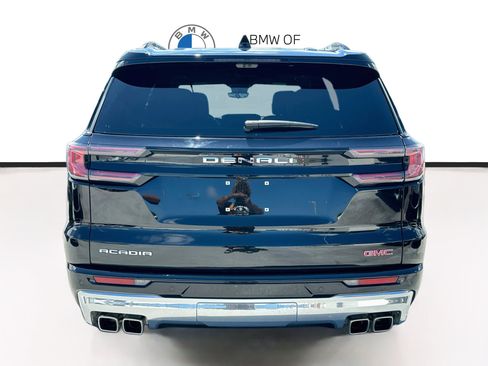 Used 2024 GMC Acadia Denali w/ Super Cruise Package FWD image 6