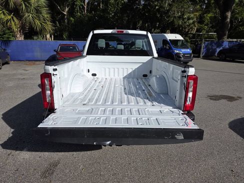 Used 2025 Ford F250 XL AWD/4WD image 8