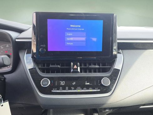 Used 2023 Toyota Corolla LE image 20
