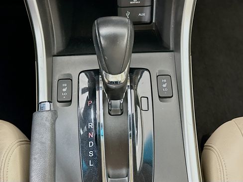 Used 2013 Honda Accord EX-L image 23