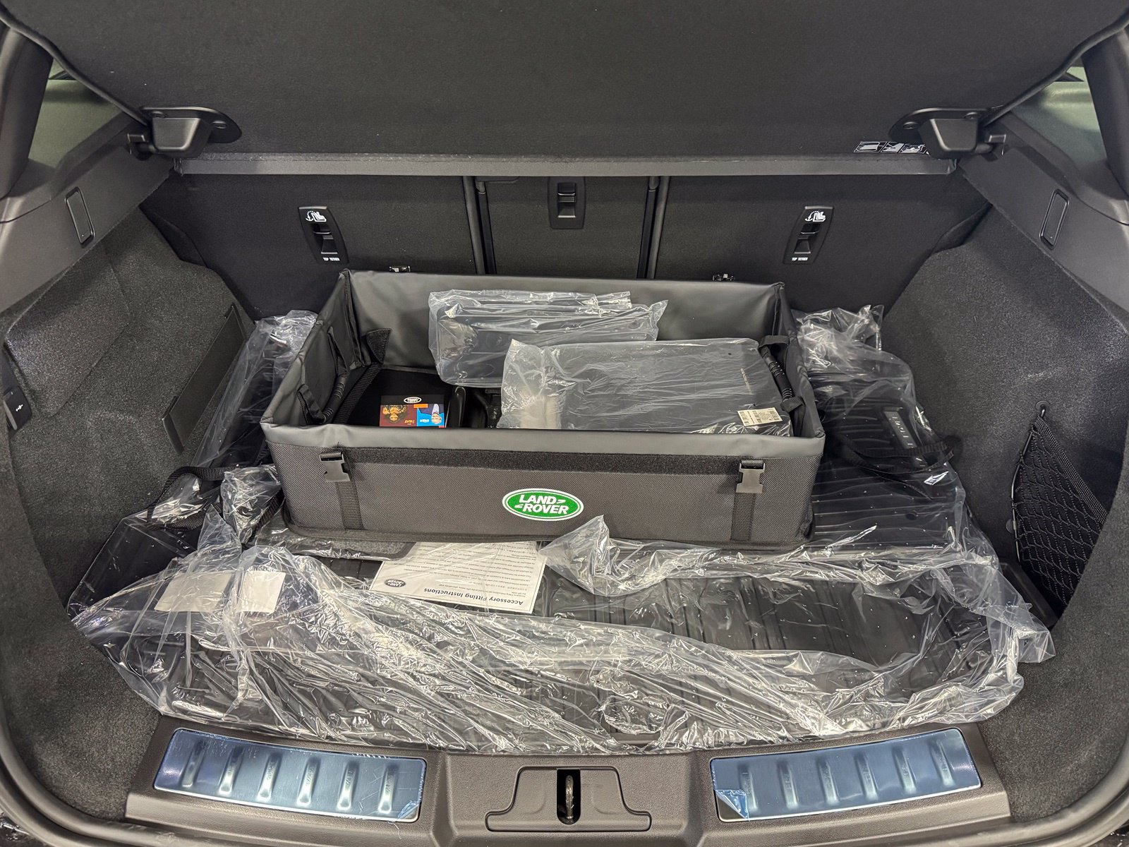 New 2026 Land Rover Range Rover Evoque S AWD/4WD image 41