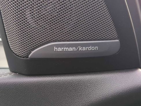 Certified 2023 BMW X7 xDrive40i w/ M Sport Package image 33