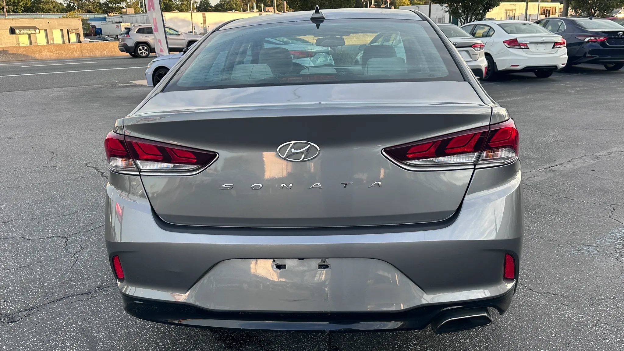 Used 2018 Hyundai Sonata SEL FWD image 7