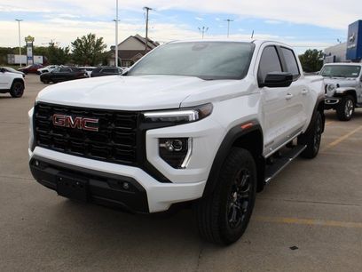Used 2023 GMC Canyon Elevation w/ Convenience Package