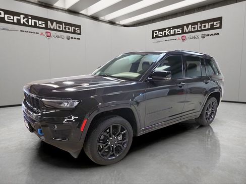 Used 2024 Jeep Grand Cherokee Limited 4xe AWD/4WD image 1