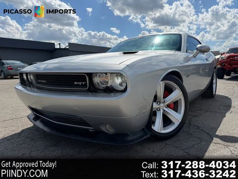 Used 2012 Dodge Challenger SRT8 image 1