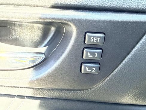 Used 2018 Subaru Outback 3.6R Limited image 24