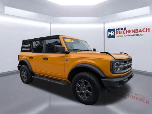 Used 2022 Ford Bronco Big Bend image 2