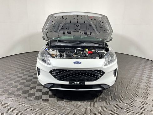 Used 2022 Ford Escape SE image 5