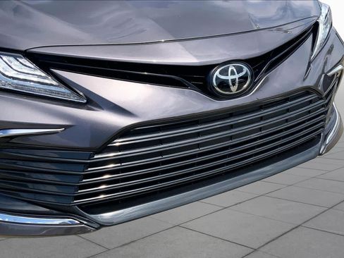 Used 2024 Toyota Camry XLE FWD image 31