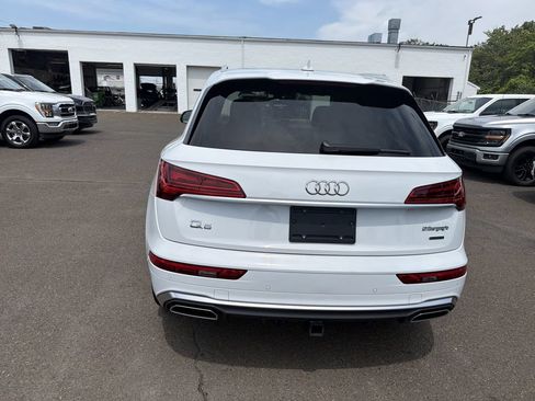 Used 2023 Audi Q5 2.0T Premium Plus w/ Premium Plus Package AWD/4WD image 4