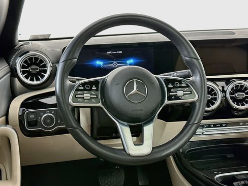 Used 2023 Mercedes-Benz CLA 250 w/ Premium Package image 18