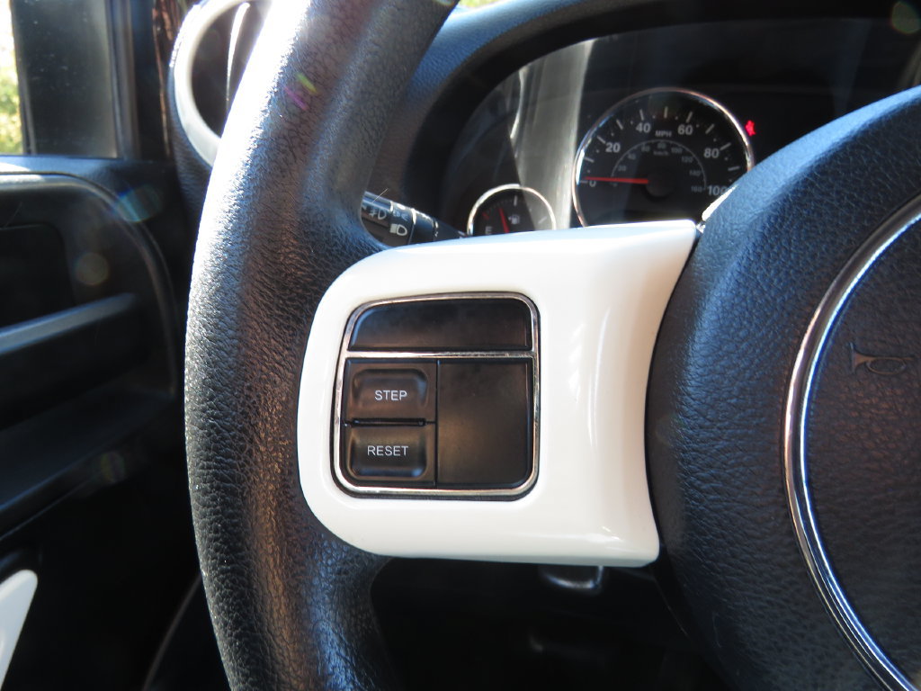 Used 2015 Jeep Wrangler Sport AWD/4WD image 19