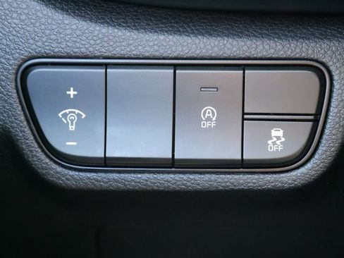 Used 2024 Kia Seltos LX image 28