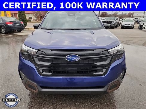 Used 2025 Subaru Forester Sport image 9