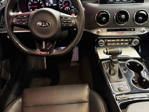 Used 2021 Kia Stinger GT-Line image 10