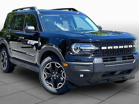 New 2026 Ford Bronco Sport Outer Banks AWD/4WD image 2
