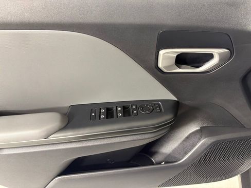 New 2026 Kia K4 LXS FWD image 19