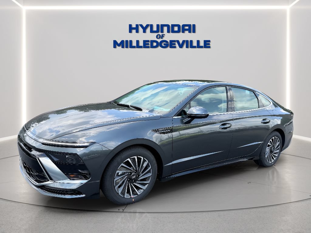 New 2026 Hyundai Sonata SEL FWD image 2