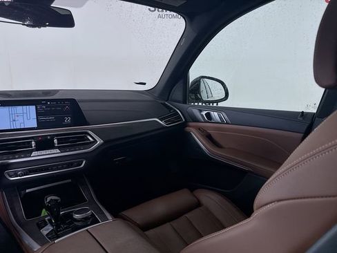 Used 2022 BMW X5 xDrive40i w/ Premium Package image 24