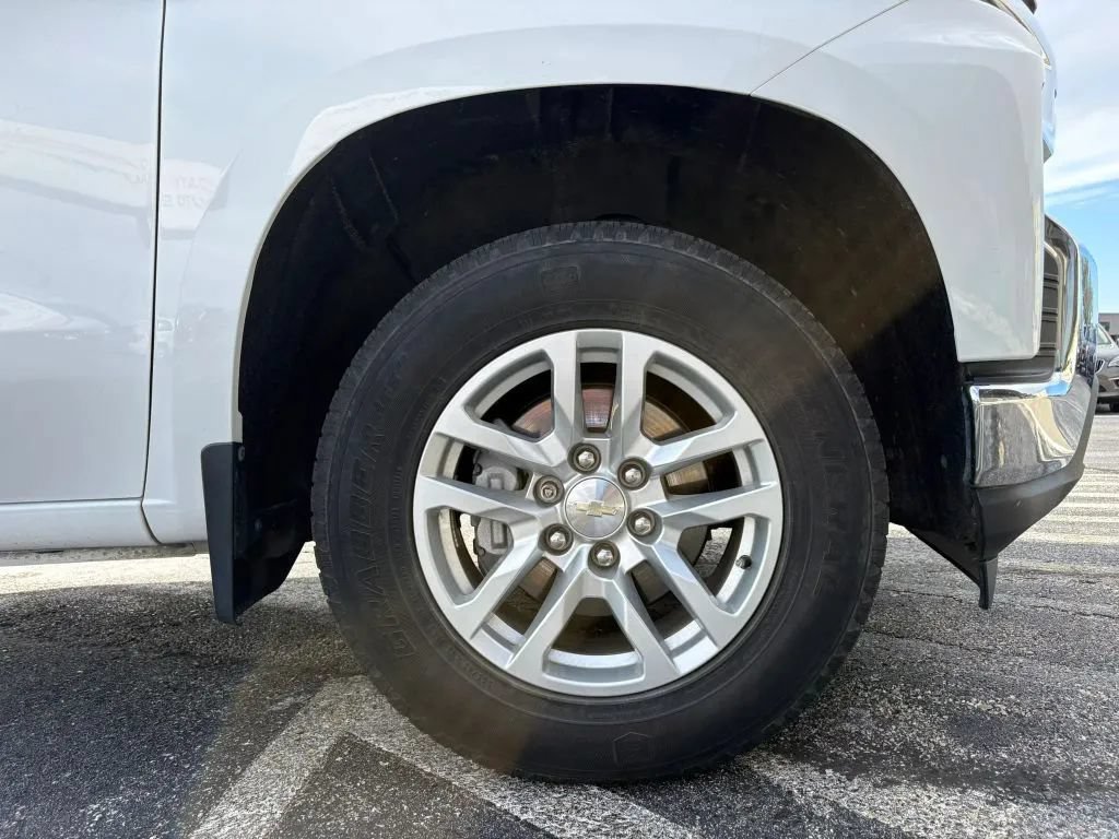Used 2021 Chevrolet Silverado 1500 LT w/ Bed Protection Package AWD/4WD image 27