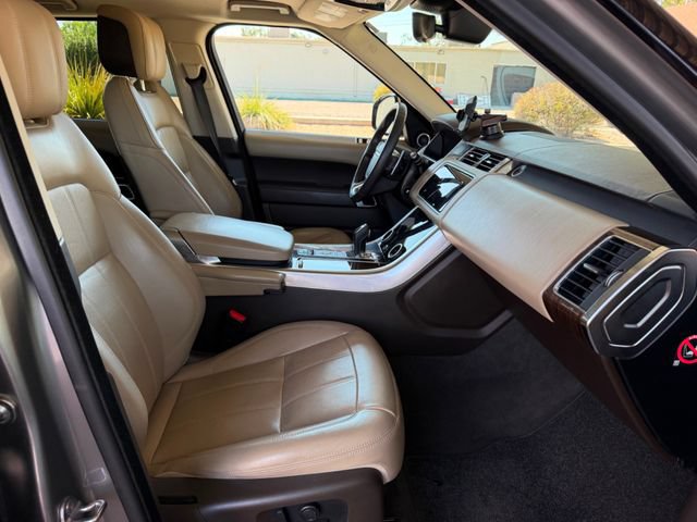 Used 2018 Land Rover Range Rover Sport SE AWD/4WD image 39