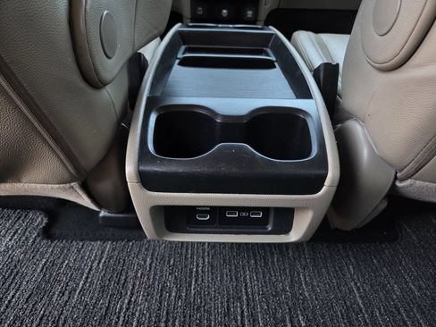 Certified 2022 Honda Odyssey Touring image 22